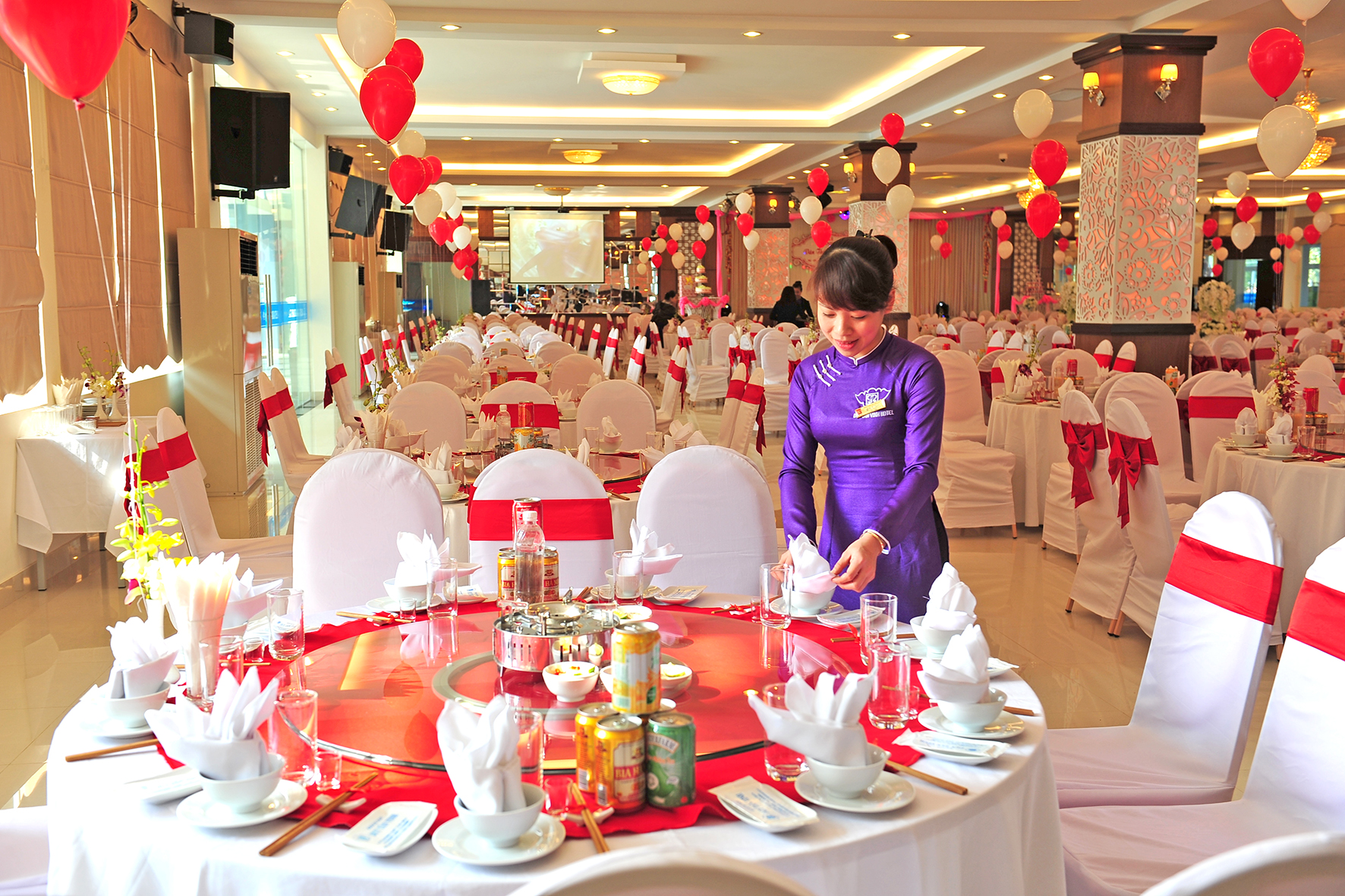 Khách Sạn Duy Tân Vinh